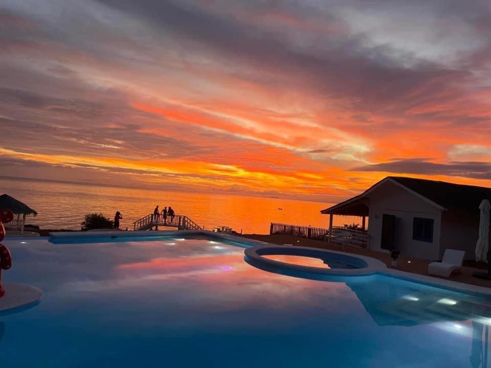 Henyuan Resort Siquijor Exterior foto